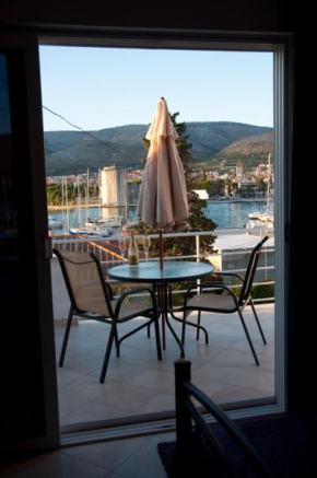 Гостиница Villa Espero  Трогир